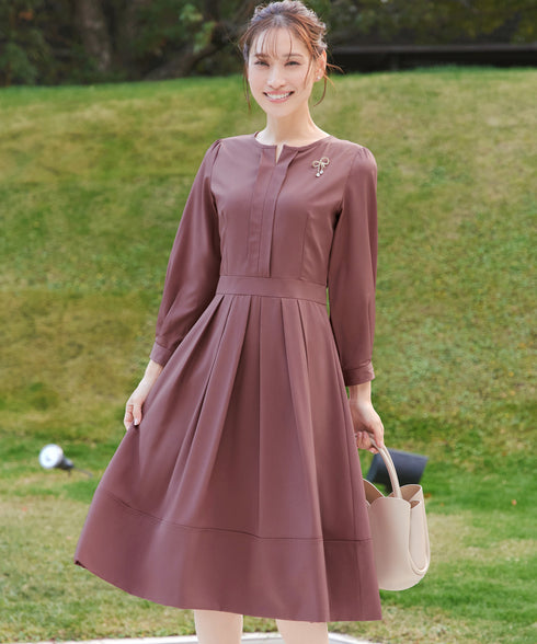 【新色追加】 キーネックフレアワンピース