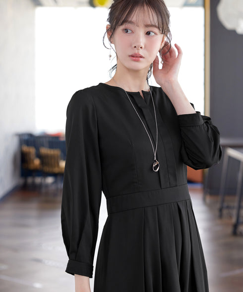 【新色追加】 キーネックフレアワンピース