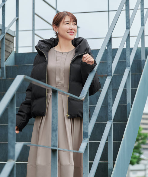 【安めぐみさん着用】 キーネックフレアワンピース