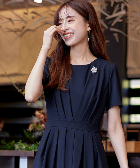 【選べる袖丈】 タックフレアワンピース