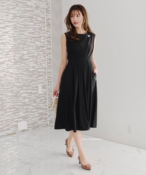 【選べる袖丈】 タックフレアワンピース