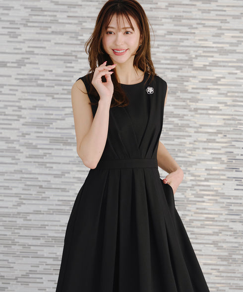 【選べる袖丈】 タックフレアワンピース