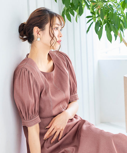 【アウトレット】パフスリーブ配色ステッチワンピース