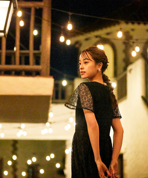 【アウトレット】フレアスリーブ総レースワンピース