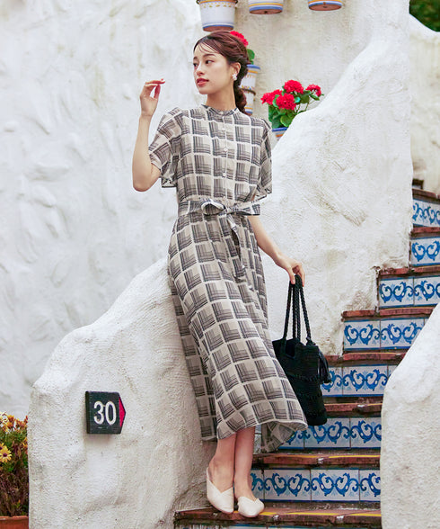 【新色追加】チェック柄フレア袖シアーワンピース