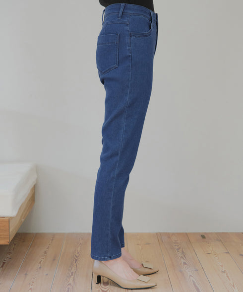 【裏起毛】 マシュマロタッチデニムパンツ
