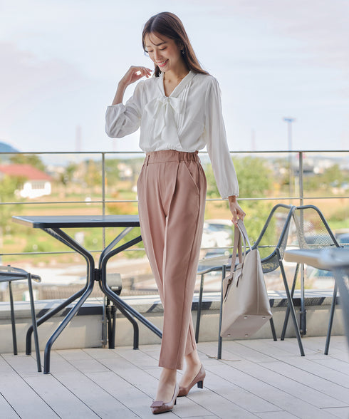 リボンタイブラウス