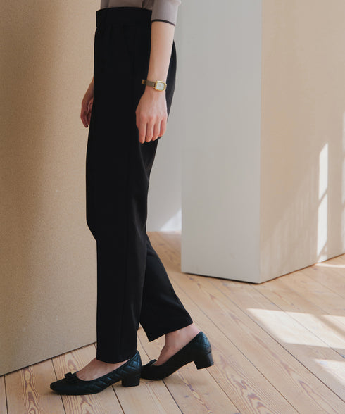 【クリアランスセール】スエードポンチテーパードパンツ