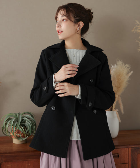 ショートトレンチコート