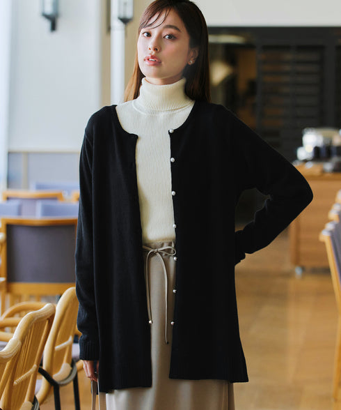 ラウンドネックミドル丈ニットカーディガン