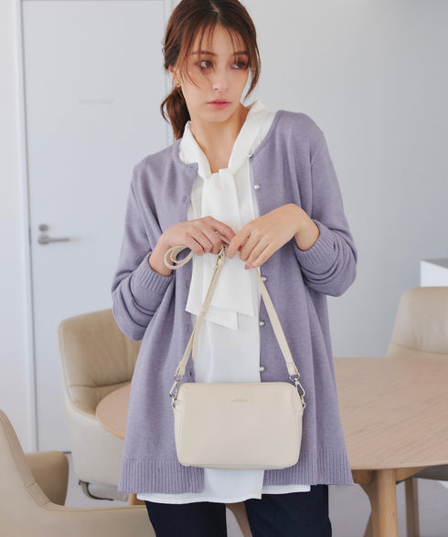 ラウンドネックミドル丈ニットカーディガン