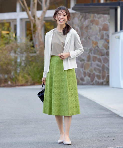 ふくれジャガードタックフレアスカート