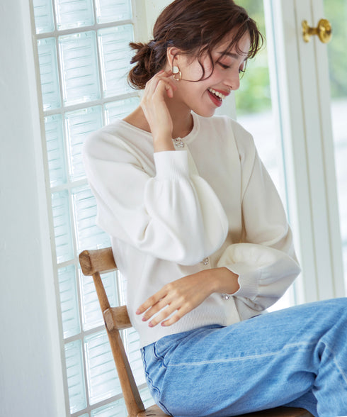 【新色追加】ビジューボタンニットカーデ