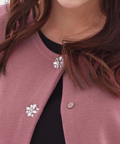 【新色追加】ビジューボタンニットカーデ