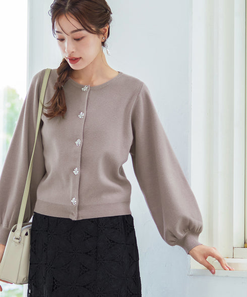 【新色追加】ビジューボタンニットカーデ