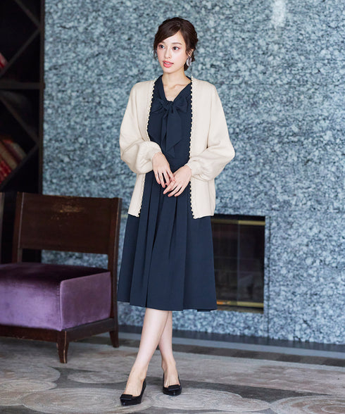 【アウトレット】パール付きパフスリーブカーディガン