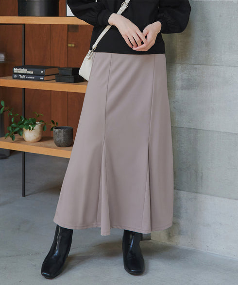 カットツイルマーメイドスカート