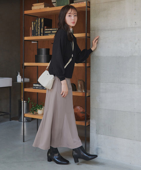 カットツイルマーメイドスカート