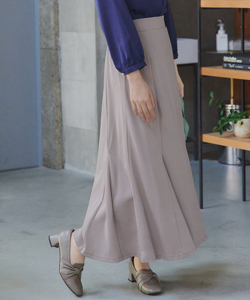カットツイルマーメイドスカート