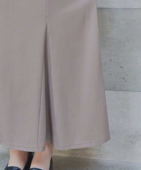 カットツイルマーメイドスカート