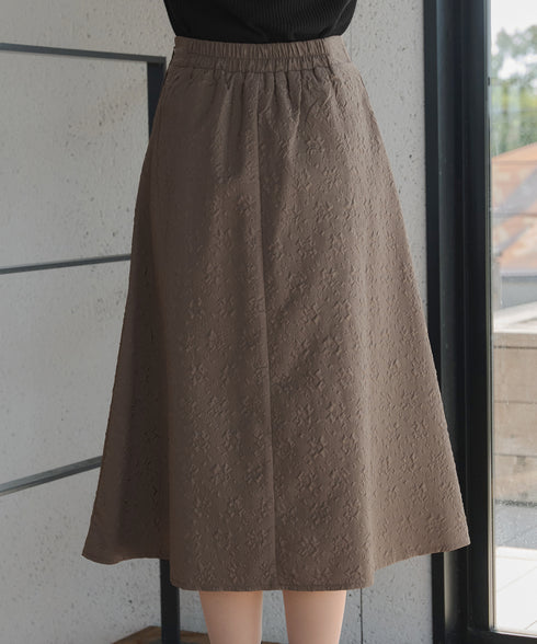 ふくれジャガードタックフレアスカート