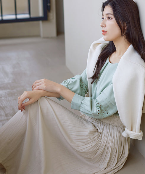 【安田美沙子さん着用】ヴィンテージサテンプリーツスカート