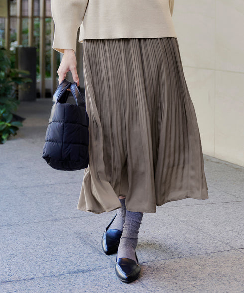 【安田美沙子さん着用】ヴィンテージサテンプリーツスカート