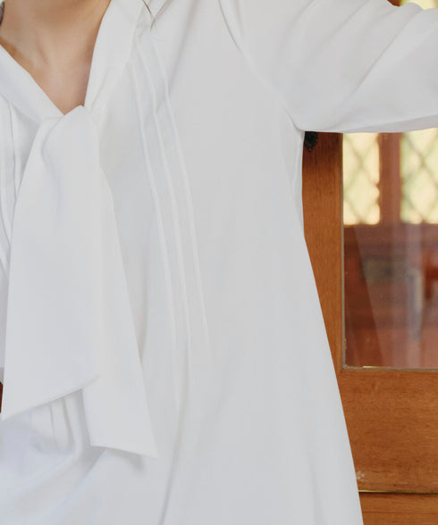 ボウタイチュニック