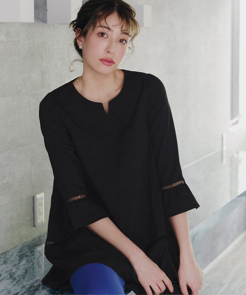 はしごレースフレアスリーブチュニックブラウス