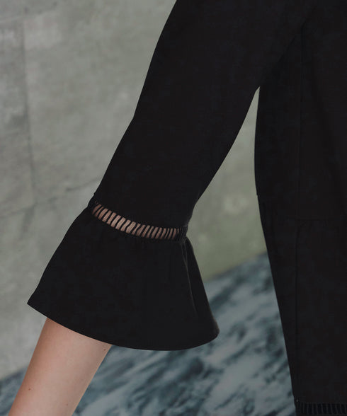 はしごレースフレアスリーブチュニックブラウス