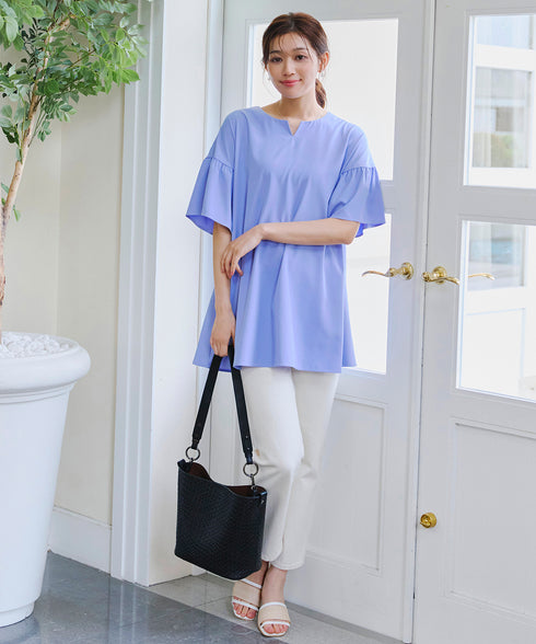 【アウトレット】キーネックフレア袖チュニックブラウス