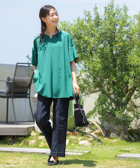 【アウトレット】キーネックフレア袖チュニックブラウス