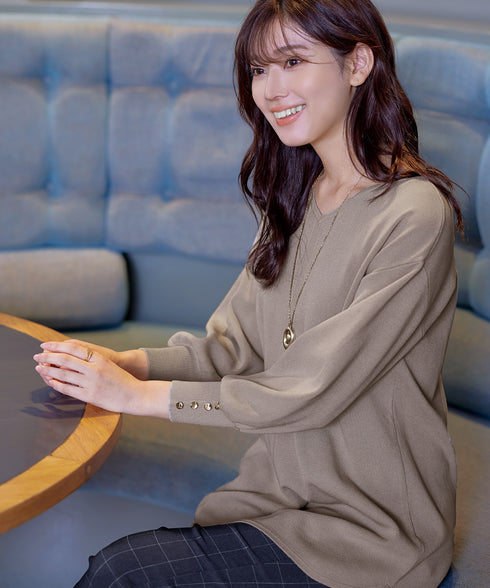 【アウトレット】Vネックラウンドヘムニットチュニック