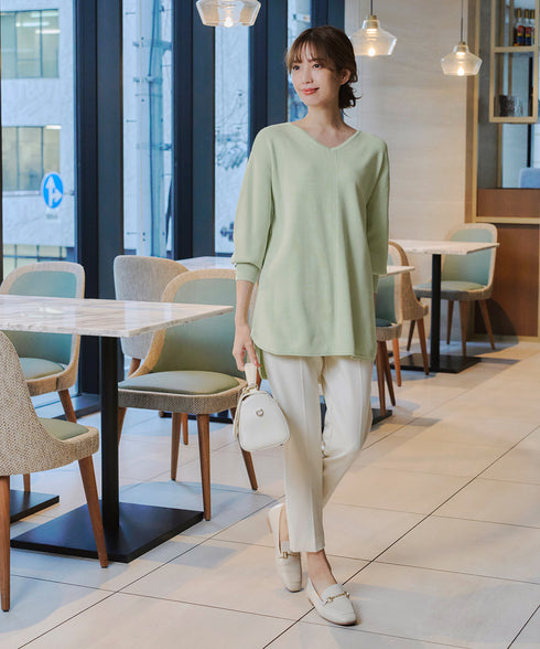 【アウトレット】Vネックラウンドヘムニットチュニック
