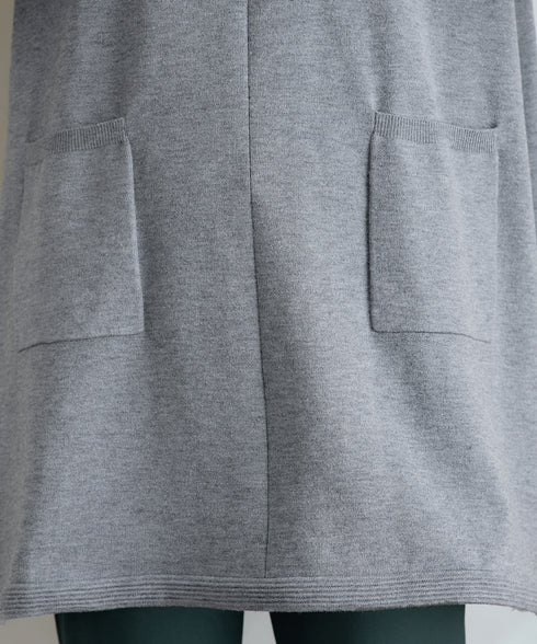 ポケット付きニットチュニック