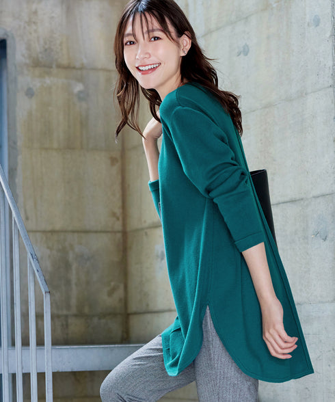 【安田美沙子さん着用】シンプルできれいシルエット、ラウンドヘムニットチュニック