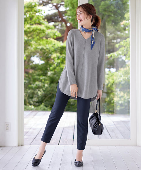 【安田美沙子さん着用】シンプルできれいシルエット、ラウンドヘムニットチュニック