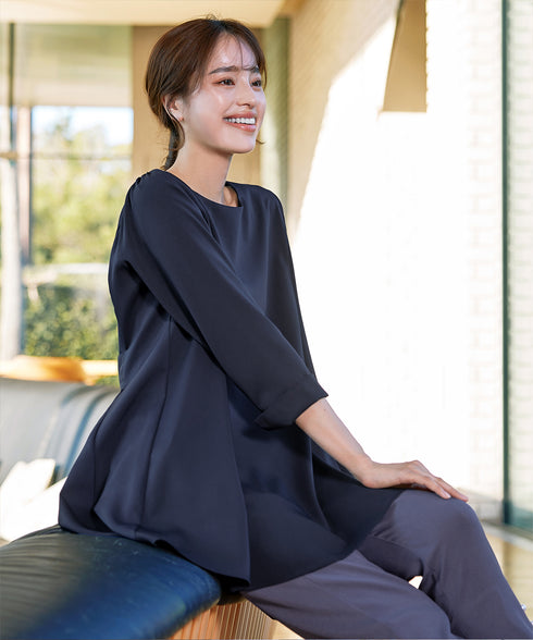 【小倉優子さん着用・選べる袖TYPE】バックフレアチュニックブラウス