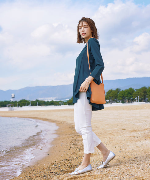 【小倉優子さん着用・選べる袖TYPE】バックフレアチュニックブラウス