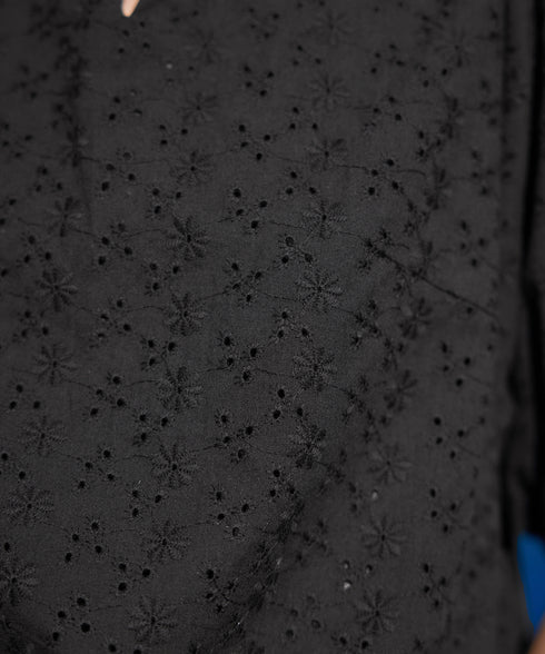 【2TYPE/総レース・袖レース】パンチングレースパフスリーブチュニックブラウス