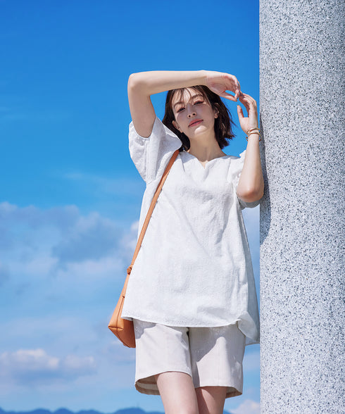 【2TYPE/総レース・袖レース】パンチングレースパフスリーブチュニックブラウス