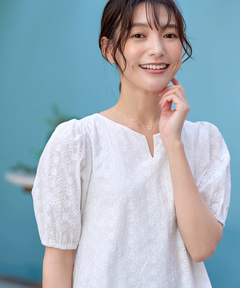 【2TYPE/総レース・袖レース】パンチングレースパフスリーブチュニックブラウス