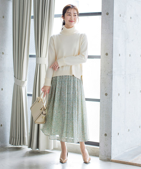 もっちり柔らかいリブタートルプルオーバーニット