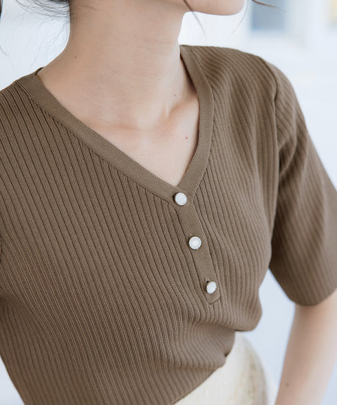 【アウトレット】Vネックボタンニットトップス