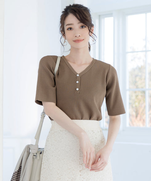 【アウトレット】Vネックボタンニットトップス