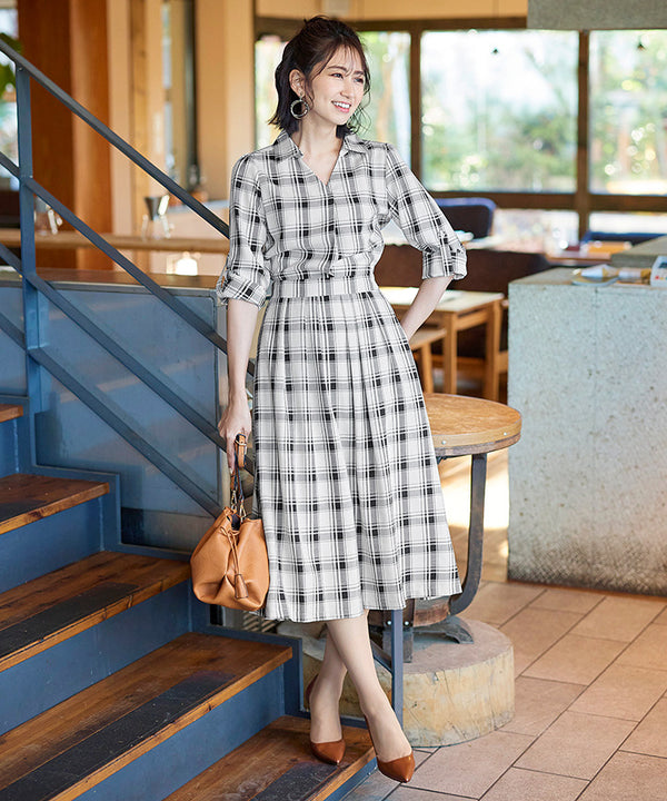 【アウトレット】小顔効果も期待できるスキッパーシャツワンピース