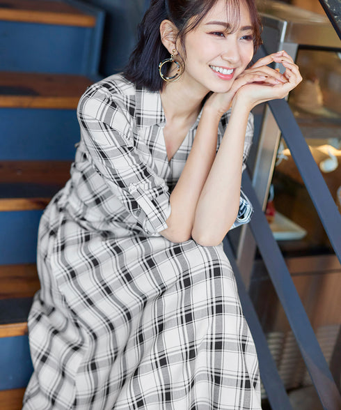 【アウトレット】小顔効果も期待できるスキッパーシャツワンピース