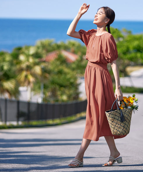 【アウトレット】麻調ギャザーフレアワンピース