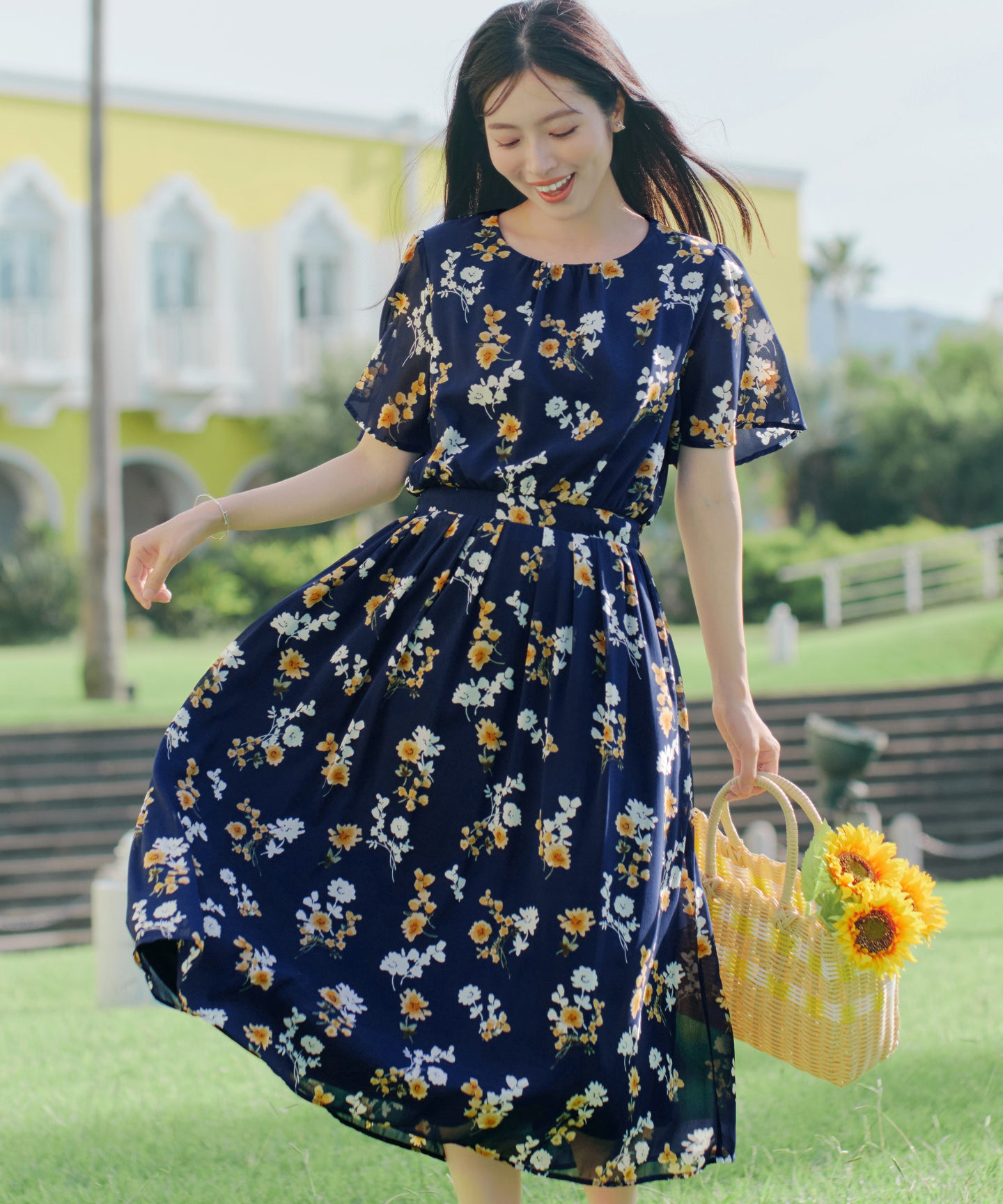 【新色追加】 大花柄シフォンワンピース